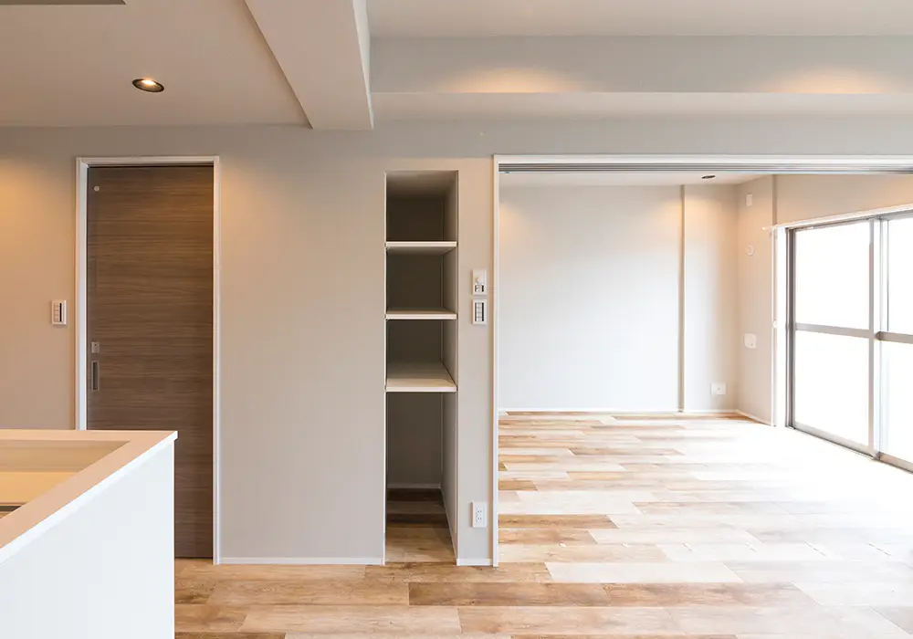 Agrandissement de maison avec des cloisons